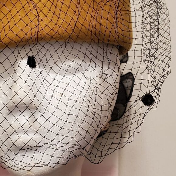 Sonni California tulle hat with large bow accent - Picture 7 of 7